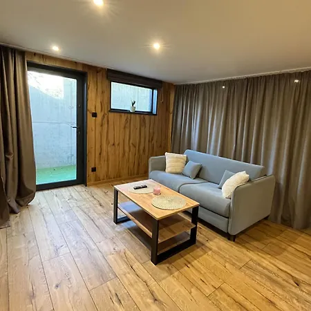 Beskidy Basement * 文盖尔斯卡－古尔卡